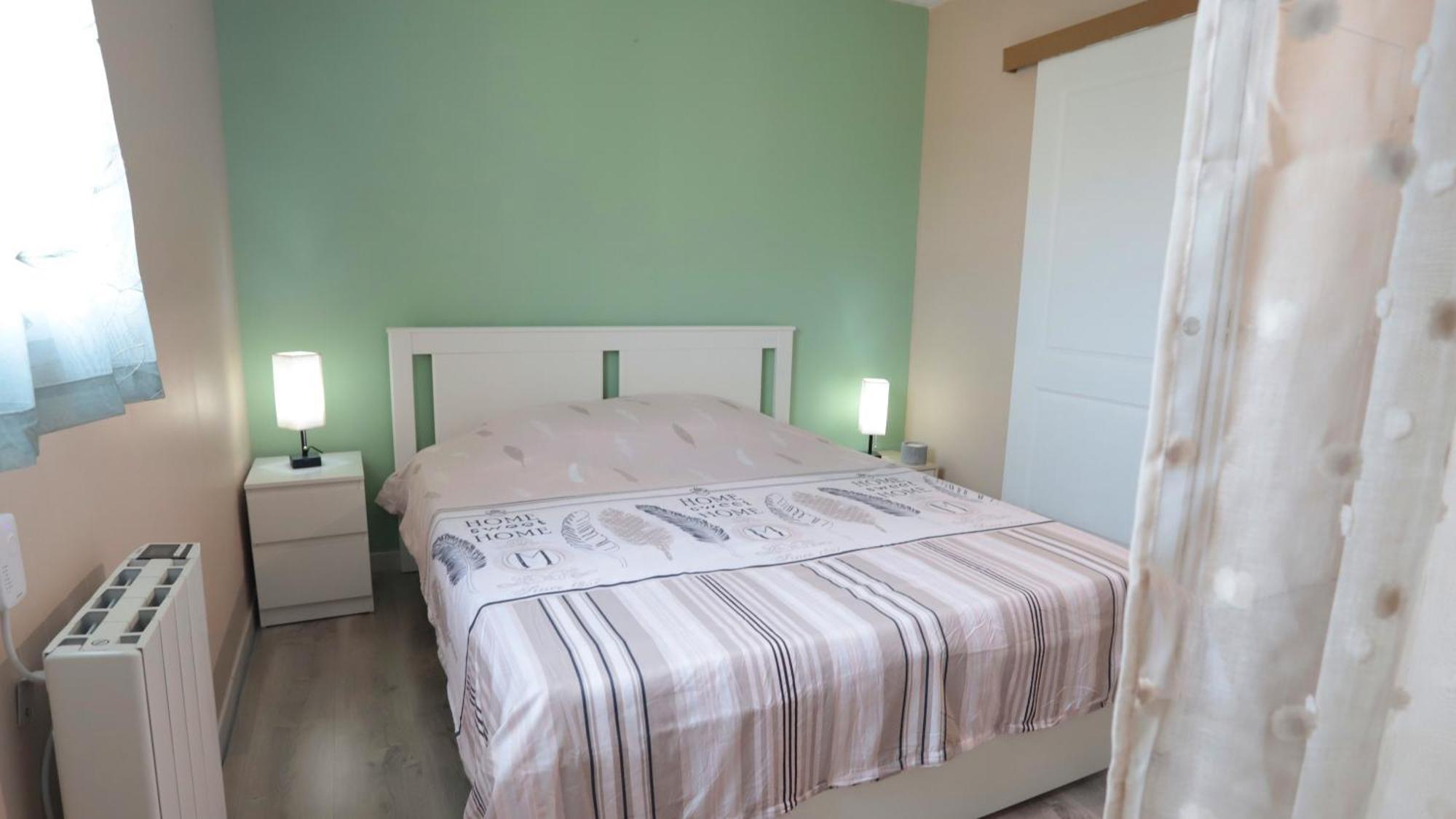 Appart T2 Dans Residence Calme Parking Prive Gratuit Мирамас Экстерьер фото