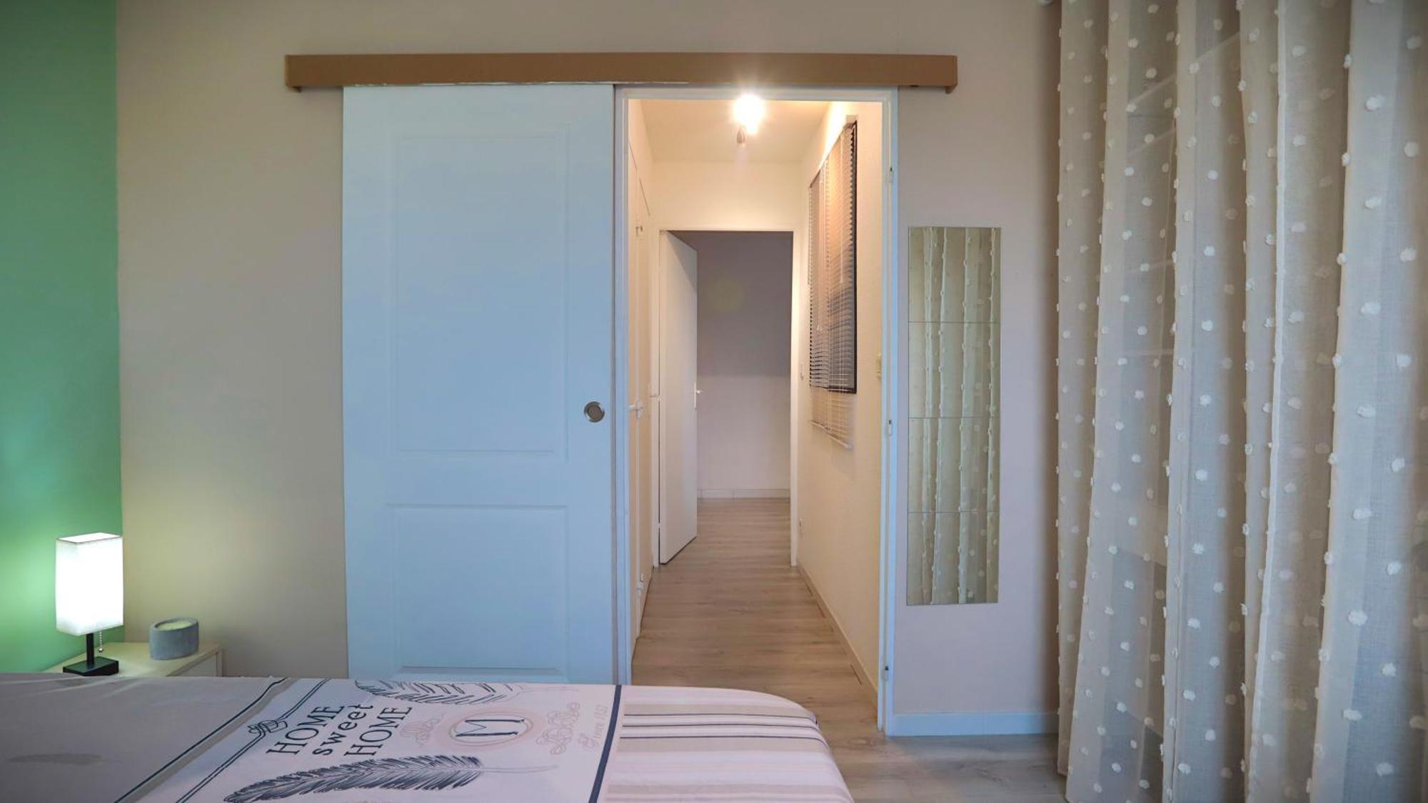 Appart T2 Dans Residence Calme Parking Prive Gratuit Мирамас Экстерьер фото