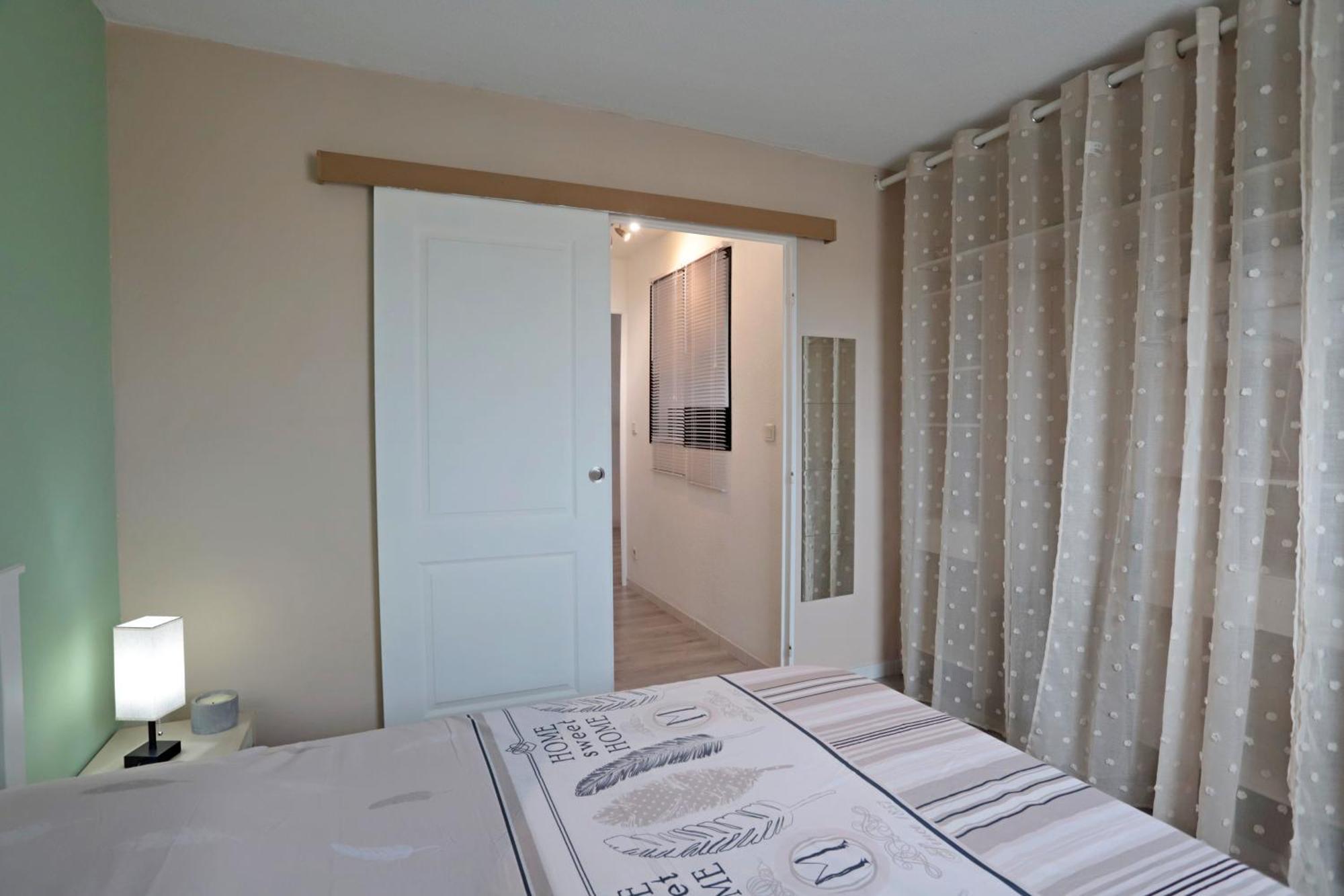 Appart T2 Dans Residence Calme Parking Prive Gratuit Мирамас Экстерьер фото